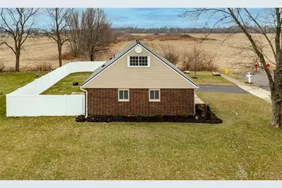 401 Kings Chapel Drive, Troy, OH 45373 - Photo 37