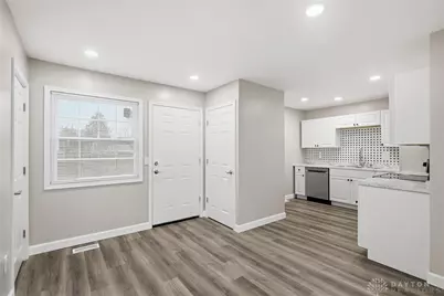 3816 Lori Sue Avenue, Dayton, OH 45406 - Photo 9