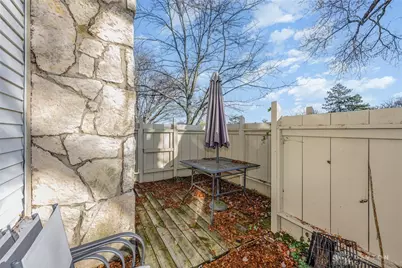 2059 Foxknoll Drive, Dayton, OH 45458 - Photo 15