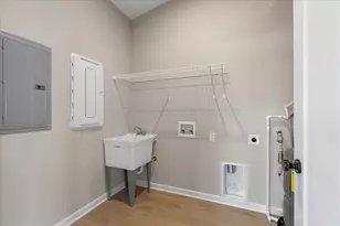 427 Bandon Dunes, Turtlecreek Twp, OH 45036 - Photo 25