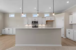 427 Bandon Dunes, Turtlecreek Twp, OH 45036 - Photo 3