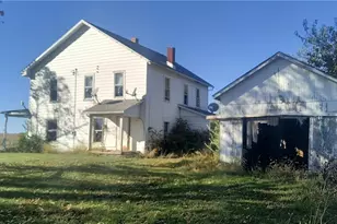 2691 N Bollinger Rd, Casstown, OH 45312 - Photo 5