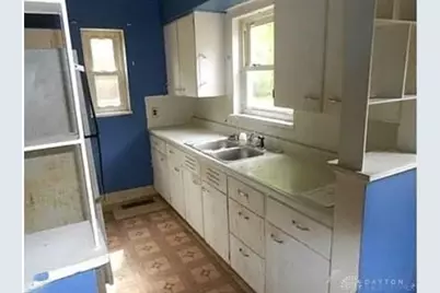 1516 Shaftesbury, Dayton, OH 45406 - Photo 7