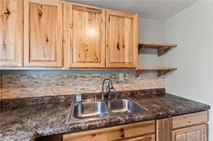 861 Gardner Rd, Dayton, OH 45429 - Photo 15