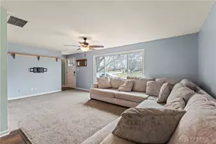 861 Gardner Rd, Dayton, OH 45429 - Photo 9