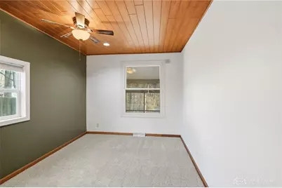 11591 Lower Valley Pike, Medway, OH 45341 - Photo 21