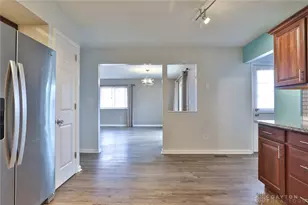 6412 Rosecrest Dr, Butler Twp, OH 45414 - Photo 17