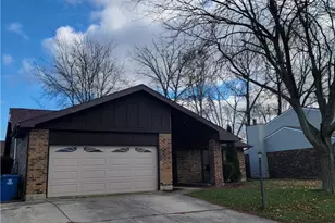 8940 Willowgate Ln, Huber Heights, OH 45424 - Photo 1