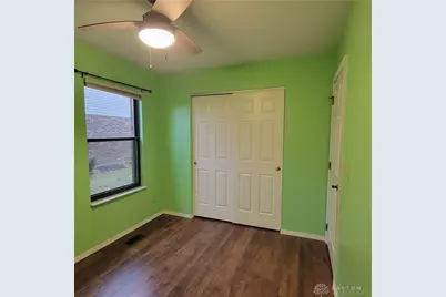 8940 Willowgate Lane, Huber Heights, OH 45424 - Photo 15