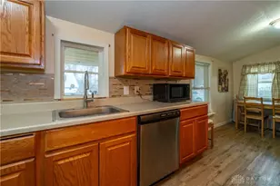 116 N Leach St, Xenia, OH 45385 - Photo 9