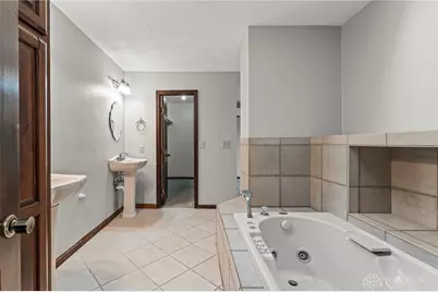 5561 Benner Road, Miamisburg, OH 45342 - Photo 29