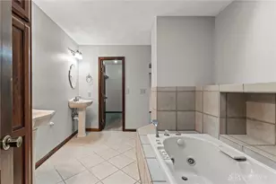 5561 Benner Rd, Miamisburg, OH 45342 - Photo 29