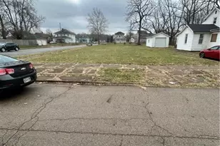 405 W Southern Ave, Springfield, OH 45506 - Photo 1