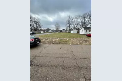 405 W Southern Avenue, Springfield, OH 45506 - Photo 1