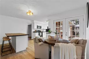 1526 Wedgewood Dr, Fairborn, OH 45324 - Photo 17