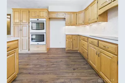 126 Royal Oaks Drive, Greenville, OH 45331 - Photo 11