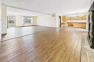 126 Royal Oaks Dr, Greenville, OH 45331 - Photo 7