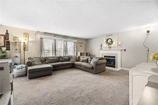 8737 Appleridge Ct, Franklin, OH 45005 - Photo 7