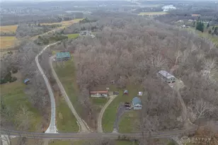 10671 Green Apple Rd, Miamisburg, OH 45342 - Photo 25