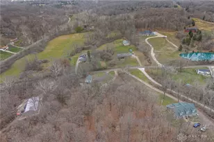 10671 Green Apple Rd, Miamisburg, OH 45342 - Photo 29