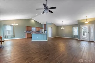 4810 Belmont Pl, Huber Heights, OH 45424 - Photo 3