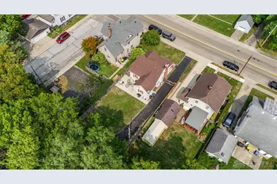 208 S Wolf Creek Street, Brookville, OH 45309 - Photo 31