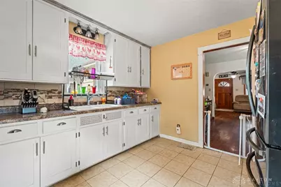 208 S Wolf Creek Street, Brookville, OH 45309 - Photo 9