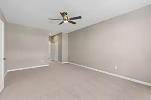 431 Bandon Dunes Ct, Turtlecreek Twp, OH 45036 - Photo 9