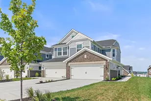 431 Bandon Dunes Ct, Turtlecreek Twp, OH 45036 - Photo 1