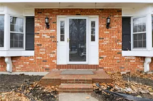 9644 Bridlewood Trail, Dayton, OH 45458 - Photo 5