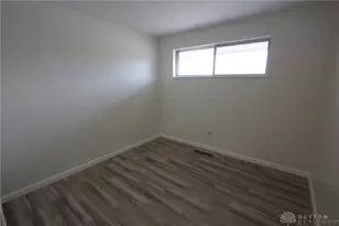 5705 Tibet Dr, Huber Heights, OH 45424 - Photo 27