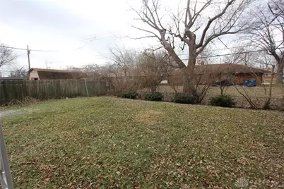 5705 Tibet Drive, Huber Heights, OH 45424 - Photo 45