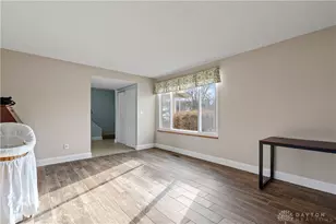 4901 Wakeview Ct, Dayton, OH 45424 - Photo 7