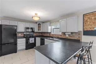 4901 Wakeview Ct, Dayton, OH 45424 - Photo 11