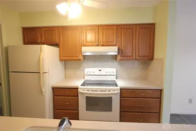 1420 Lake Pointe Way #3, Centerville, OH 45459 - Photo 7