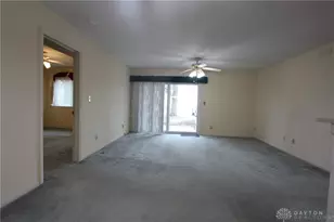 1420 Lake Pointe Way, Centerville, OH 45459 - Photo 5