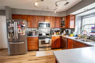 244 Queens Crossing, Dayton, OH 45458 - Photo 7