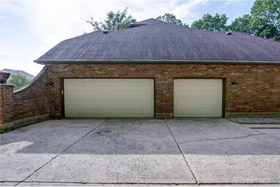 7116 Dominican Drive, Dayton, OH 45415 - Photo 13