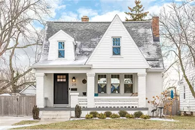 215 East Drive, Oakwood, OH 45419 - Photo 1