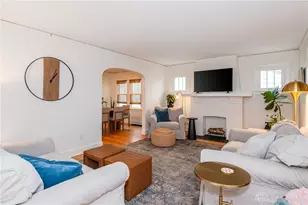 215 East Dr, Oakwood, OH 45419 - Photo 7