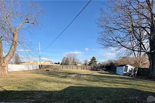 1900 N Belleview Dr, Bellbrook, OH 45305 - Photo 19