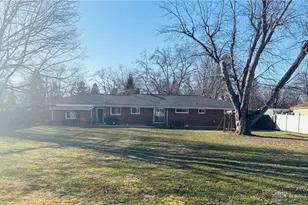 1900 N Belleview Dr, Bellbrook, OH 45305 - Photo 15