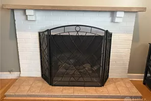 1900 N Belleview Dr, Bellbrook, OH 45305 - Photo 13