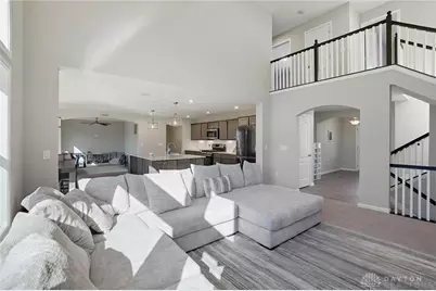 2054 Prestwick Bend, Miamisburg, OH 45342 - Photo 9