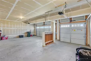 2054 Prestwick Bend, Miamisburg, OH 45342 - Photo 35