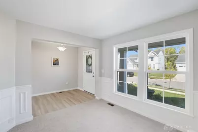 2054 Prestwick Bend, Miamisburg, OH 45342 - Photo 5