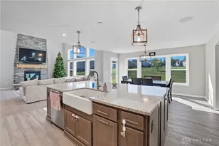 2054 Prestwick Bend, Miamisburg, OH 45342 - Photo 13