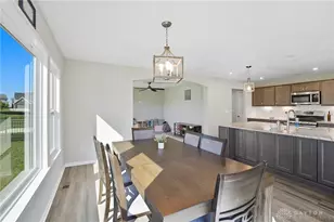 2054 Prestwick Bend, Miamisburg, OH 45342 - Photo 15