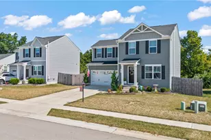 1898 Charles Ct, Dayton, OH 45439 - Photo 3