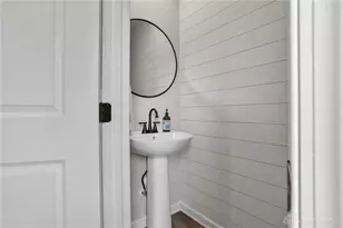 1898 Charles Ct, Dayton, OH 45439 - Photo 43